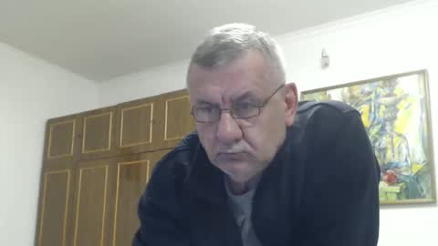 Snapshot of machomale3 chatting on 01-12-26, 07:41 Macho online show from 01-12-26, 07:41