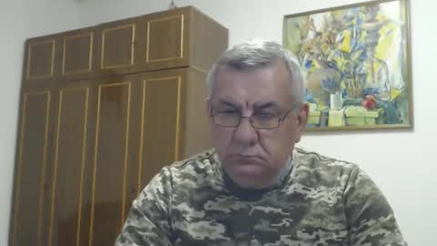 Snapshot of machomale3 chatting on 02-04-26, 04:35 Macho online show from 02-04-26, 04:35