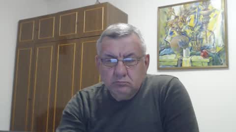 Snapshot of machomale3 chatting on 02-28-26, 07:04 Macho online show from 02-28-26, 07:04