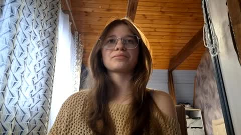 Snapshot of maciebrenden chatting on 04-02-26, 12:03 Cynthia online show from 04-02-26, 12:03