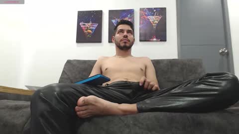 instagram mackdanielsx online show from 02-18-26, 08:27