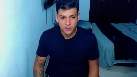 Snapshot of mack_demon chatting on 09-29-25, 11:04 Mack online show from 09-29-25, 11:04