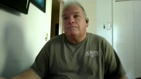 Snapshot of mackdocc001 chatting on 09-16-25, 08:43 mackdocc001 online show from 09-16-25, 08:43