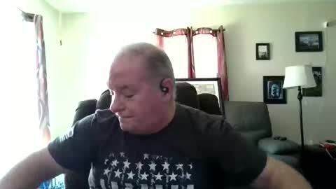 Snapshot of mackdocc001 chatting on 09-20-25, 03:13 mackdocc001 online show from 09-20-25, 03:13