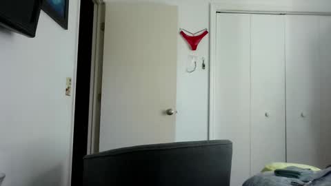 Snapshot of mackdocc001 chatting on 11-14-25, 03:22 mackdocc001 online show from 11-14-25, 03:22