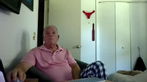 mackdocc001 online show from 07-08-26, 02:43