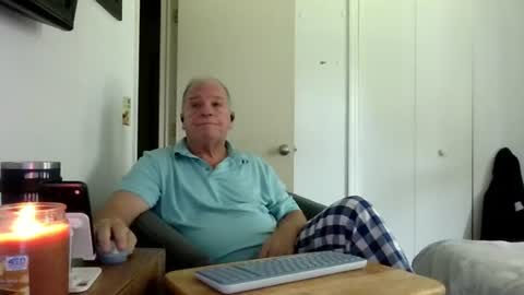 mackdocc001 online show from 08-05-26, 04:54