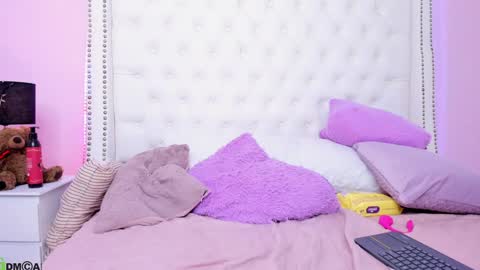 Mackenzie online show from 01-31-25, 08:32