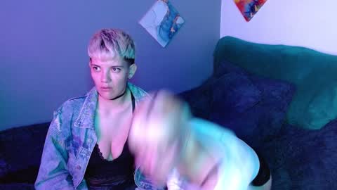 Noah Askew online show from 12-27-24, 07:08