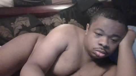 Snapshot of macksexy1996 chatting on 08-02-26, 12:47 Anthony online show from 08-02-26, 12:47
