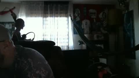 Manuel online show from 12-17-24, 09:28