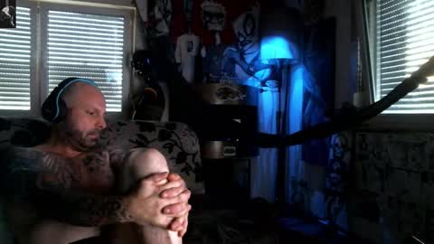 Manuel online show from 09-12-25, 05:29