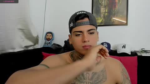 Snapshot of mad_maxxx1 chatting on 03-10-26, 11:15 max online show from 03-10-26, 11:15