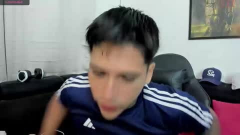 Snapshot of mad_maxxx1 chatting on 03-11-26, 11:27 max online show from 03-11-26, 11:27