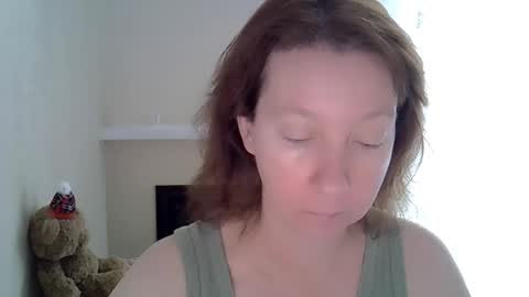 Snapshot of madaamtang chatting on 03-10-26, 10:53 Madaamtang online show from 03-10-26, 10:53