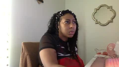 Snapshot of madam_glam chatting on 07-08-26, 05:50 madam_glam online show from 07-08-26, 05:50