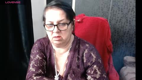 Snapshot of madam_sanjanne chatting on 12-11-24, 06:14 Madam Sanjanne online show from 12-11-24, 06:14