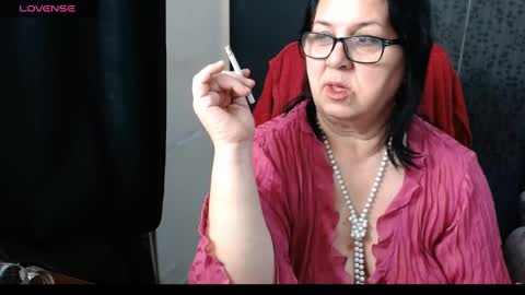 Snapshot of madam_sanjanne chatting on 02-03-25, 12:36 Madam Sanjanne online show from 02-03-25, 12:36