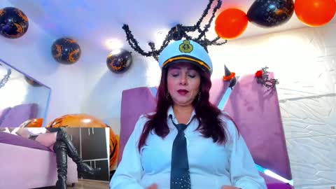 Snapshot of madame_angelic_ chatting on 10-12-25, 03:49 ANGELIC online show from 10-12-25, 03:49
