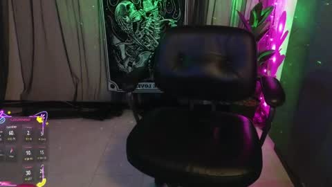 Madame La online show from 06-08-26, 10:04