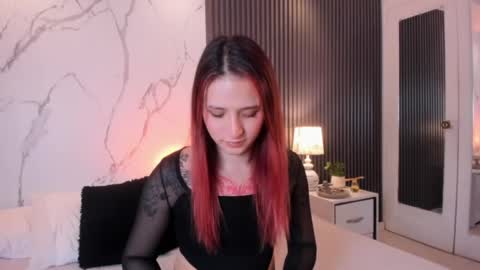 Snapshot of madame_lilith chatting on 06-21-26, 11:24 madame lilith online show from 06-21-26, 11:24