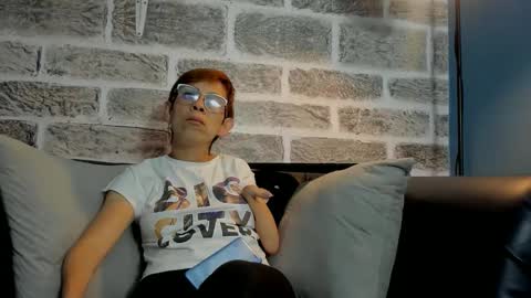 Madame online show from 05-03-26, 02:12