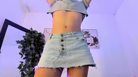 Snapshot of maddie_ray_ chatting on 06-24-26, 11:53 Maddie Ray online show from 06-24-26, 11:53