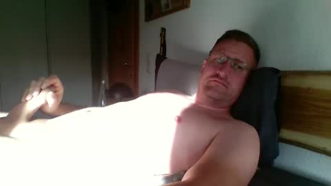 Maddin online show from 10-24-25, 02:02