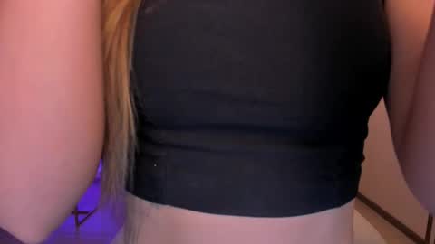 Snapshot of maddisontaylor chatting on 11-10-25, 07:57 Maddison online show from 11-10-25, 07:57