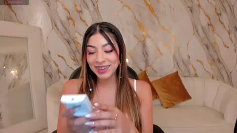 Snapshot of maddisontaylor chatting on 12-02-25, 07:42 Maddison online show from 12-02-25, 07:42