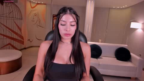 Snapshot of maddisontaylor chatting on 12-16-25, 07:19 Maddison online show from 12-16-25, 07:19