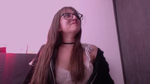 Snapshot of maddy_14 chatting on 11-07-25, 08:20 Maddy UwU online show from 11-07-25, 08:20