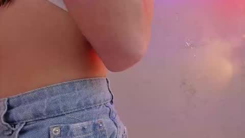 Snapshot of maddy__moon chatting on 11-29-25, 03:31 Maddy Moon online show from 11-29-25, 03:31