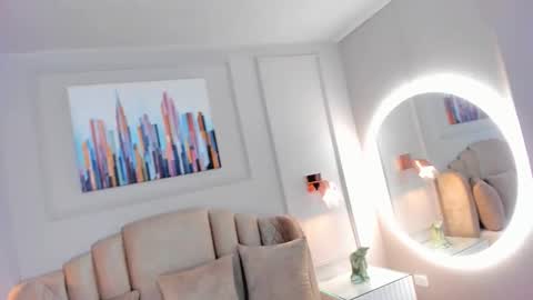 Maddy  online show from 10-01-25, 06:47