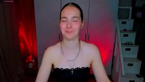 maddy_gate online show from 06-19-26, 05:17