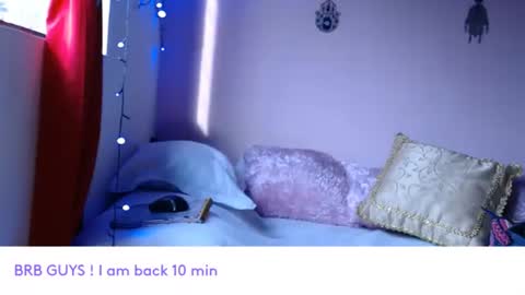 Snapshot of maddy_jhonsson chatting on 02-28-25, 12:09 Maddy online show from 02-28-25, 12:09