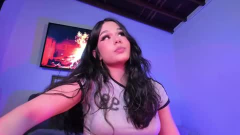 Snapshot of maddy_rios chatting on 02-20-25, 06:06 maddy_rios online show from 02-20-25, 06:06