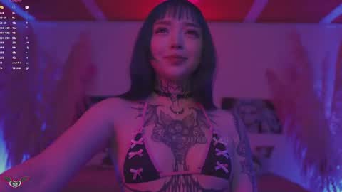 maddy_uwu online show from 07-30-26, 05:17