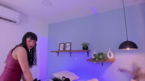 Snapshot of maddy_walker chatting on 11-05-25, 12:16 Maddy online show from 11-05-25, 12:16