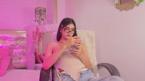 Maddy  online show from 04-18-26, 08:20
