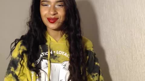 Snapshot of made_lover1999 chatting on 12-05-24, 10:33 Made online show from 12-05-24, 10:33