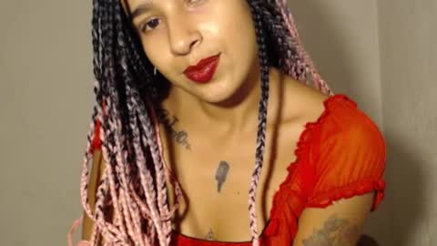 Snapshot of made_lover1999 chatting on 12-22-24, 05:01 Made online show from 12-22-24, 05:01