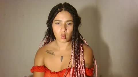 Snapshot of made_lover1999 chatting on 01-22-25, 05:37 Made online show from 01-22-25, 05:37