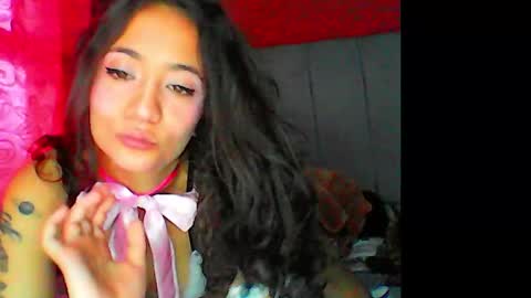 Snapshot of madelainee_buk chatting on 12-05-24, 07:06 Buk online show from 12-05-24, 07:06