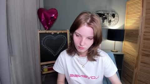 Snapshot of madelaines chatting on 09-17-25, 08:49 madelaines online show from 09-17-25, 08:49