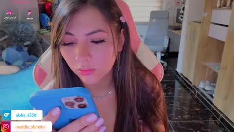 Emily     Only Fans  online show from 07-11-26, 08:11