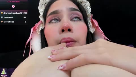 Madelin Clerk online show from 12-21-24, 04:46