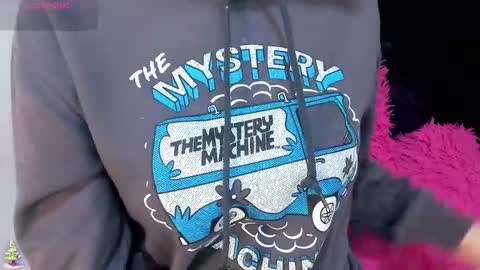 Madelin Clerk online show from 12-27-24, 02:01