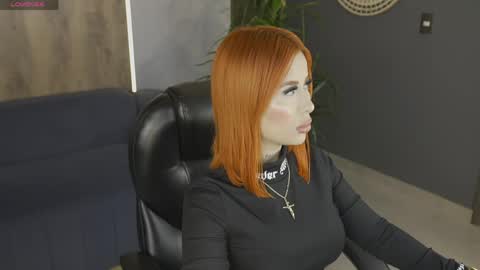 Snapshot of madelinefox_ chatting on 05-14-26, 09:38 Madeline online show from 05-14-26, 09:38