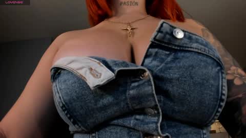 Snapshot of madelinefox_ chatting on 05-28-26, 08:44 Madeline online show from 05-28-26, 08:44